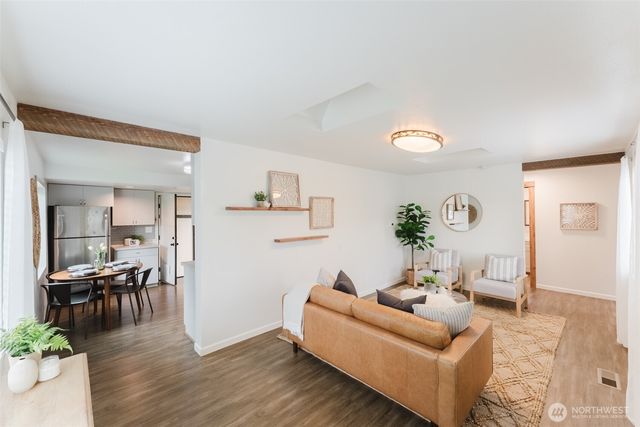 18373 Lincoln Street, Mount Vernon, WA 98273