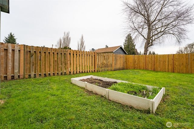 18373 Lincoln Street, Mount Vernon, WA 98273