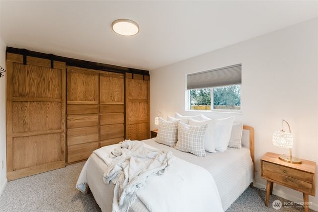 18373 Lincoln Street, Mount Vernon, WA 98273