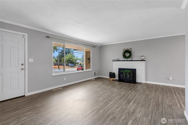 3821 104th Street E, Tacoma, WA 98446