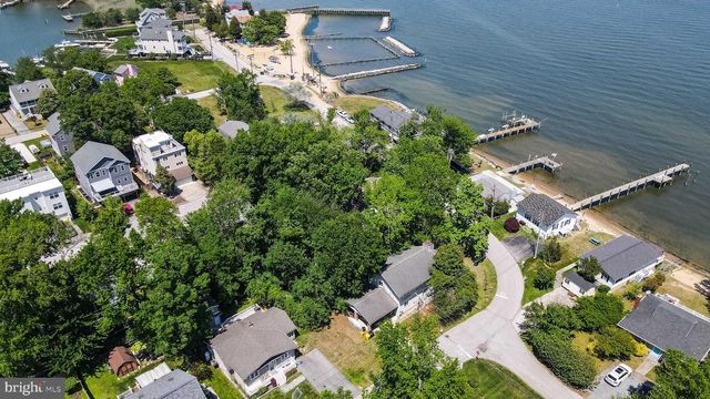 3328 SHORE DR, Annapolis, MD 21403