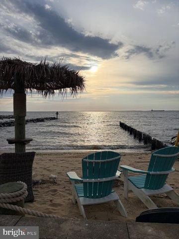 3328 SHORE DR, Annapolis, MD 21403