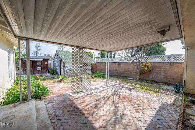 1920 N Screenland Drive, Burbank, CA 91505