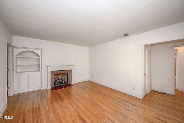 1920 N Screenland Drive, Burbank, CA 91505