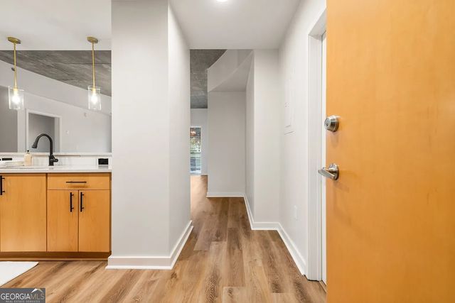 250 Pharr Road NE APT 205, Atlanta, GA 30305