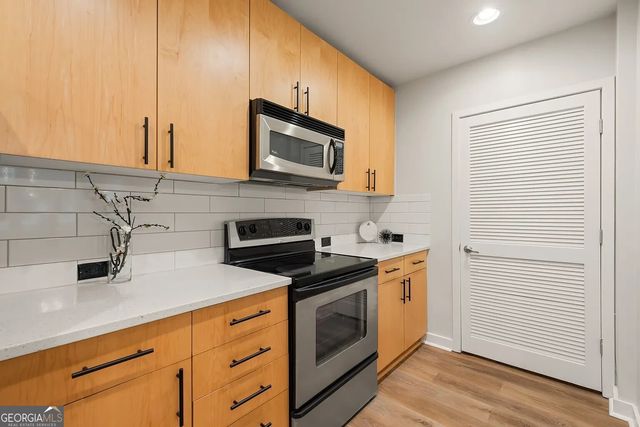 250 Pharr Road NE APT 205, Atlanta, GA 30305