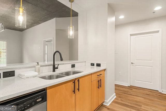 250 Pharr Road NE APT 205, Atlanta, GA 30305