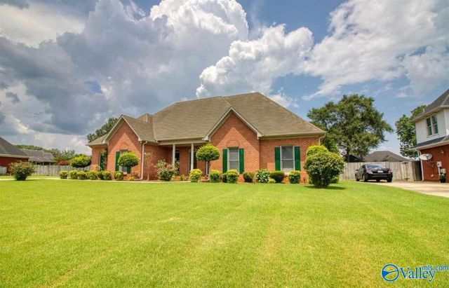 3011 Lenox Drive, Decatur, AL 35603