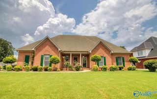 3011 Lenox Drive, Decatur, AL 35603