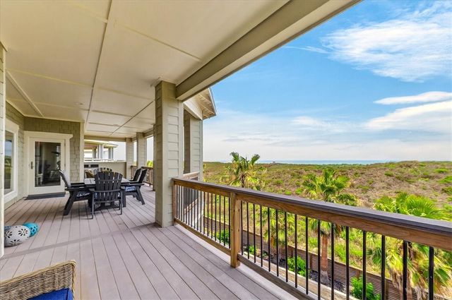 822 Oceanside, Port Aransas, TX 78373