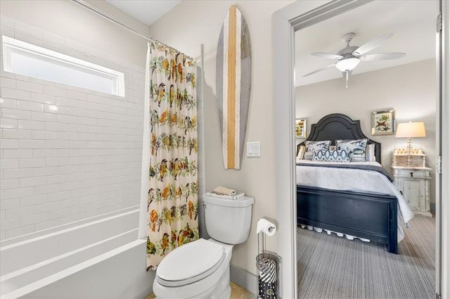 822 Oceanside, Port Aransas, TX 78373