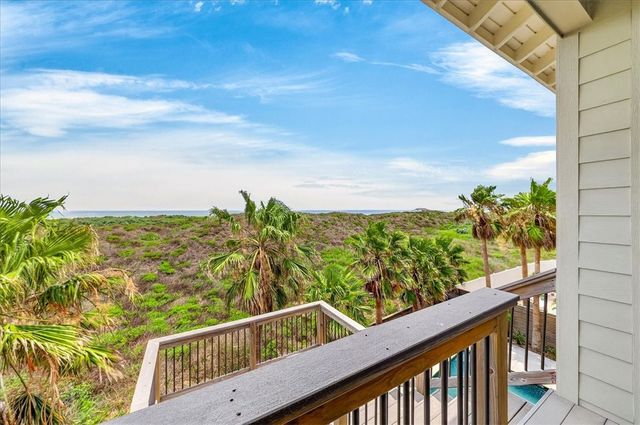 822 Oceanside, Port Aransas, TX 78373