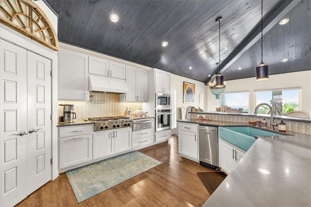 822 Oceanside, Port Aransas, TX 78373