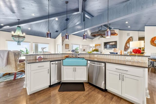 822 Oceanside, Port Aransas, TX 78373