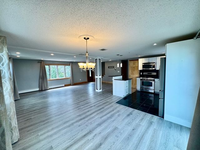 188 Middlesex Avenue 188, Medford, MA 02155
