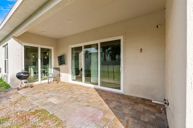 4065 Negal Circle, Melbourne, FL 32901