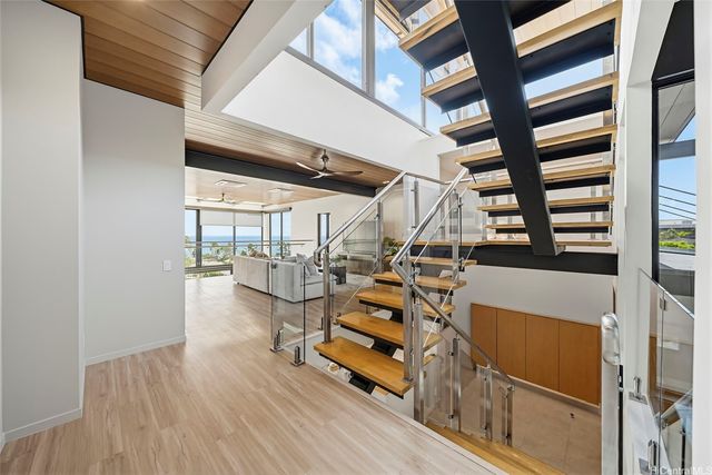 3849 Poka Street, Honolulu, HI 96816