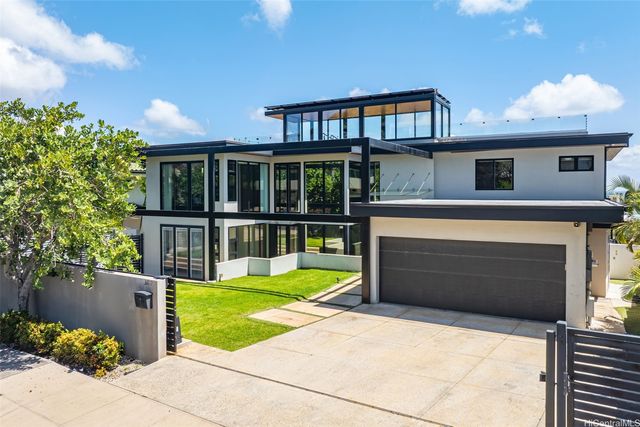 3849 Poka Street, Honolulu, HI 96816