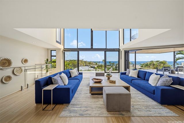 3849 Poka Street, Honolulu, HI 96816