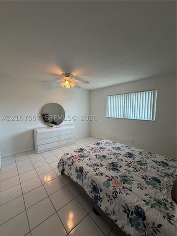 1330 NW 43rd Ave 304, Lauderhill, FL 33313
