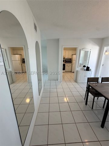 1330 NW 43rd Ave 304, Lauderhill, FL 33313