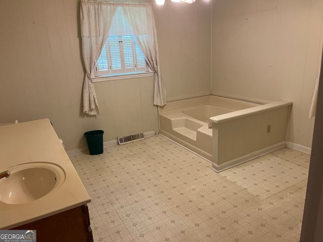30 Highway 411 SE, Cave Spring, GA 30124