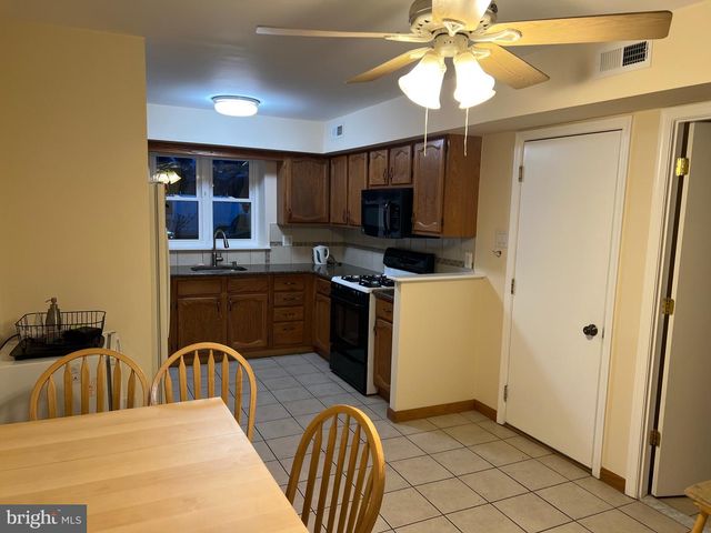 10202 MURTY LN, Philadelphia, PA 19116