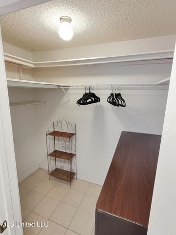 1705 Seagull Avenue, Ocean Springs, MS 39564