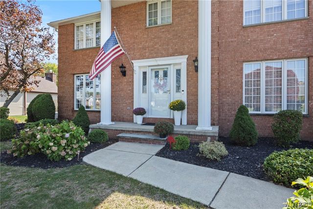 3192 Woodland Court South, Wheatfield, NY 14120