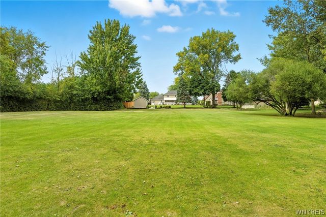 3192 Woodland Court South, Wheatfield, NY 14120