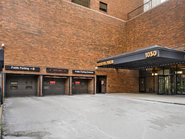 1030 N STATE Street 2GH, Chicago, IL 60610