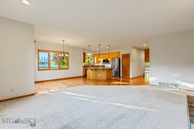 3300 E Graf 45, Bozeman, MT 59715