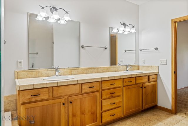 3300 E Graf 45, Bozeman, MT 59715