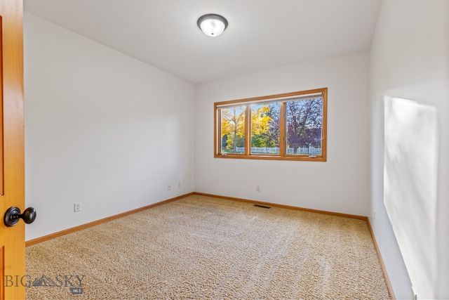 3300 E Graf 45, Bozeman, MT 59715