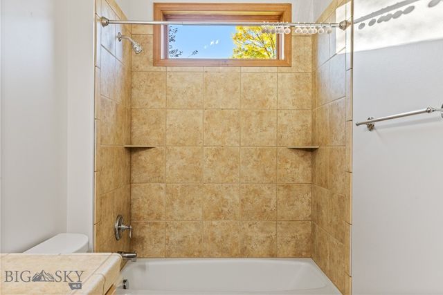 3300 E Graf 45, Bozeman, MT 59715