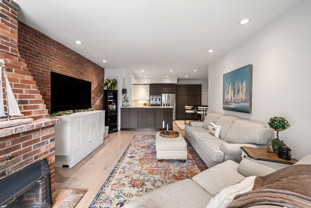 28 Atlantic Avenue 638, Boston, MA 02110