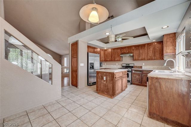 1401 Balsam Mist Avenue, Las Vegas, NV 89183