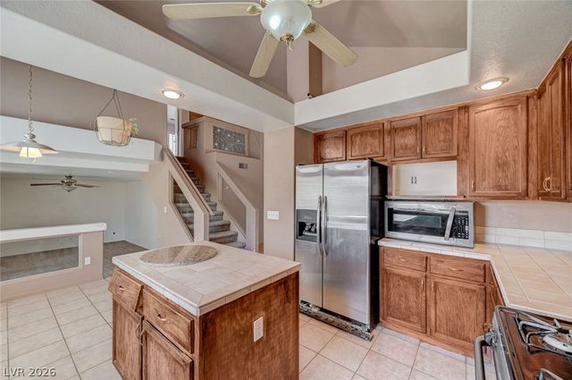 1401 Balsam Mist Avenue, Las Vegas, NV 89183