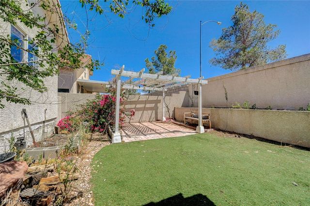 1401 Balsam Mist Avenue, Las Vegas, NV 89183