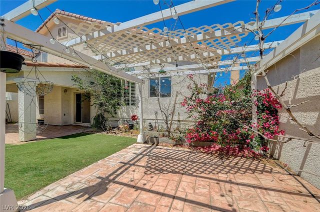 1401 Balsam Mist Avenue, Las Vegas, NV 89183