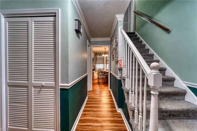 5809 Lancelot DR, Virginia Beach, VA 23464