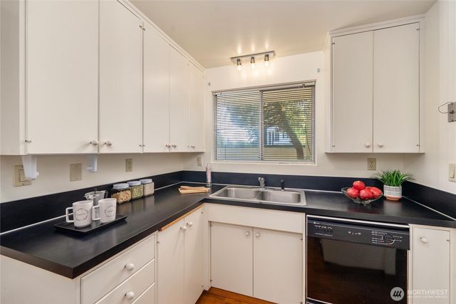 10430 Gravelly Lake Drive SW, Lakewood, WA 98499