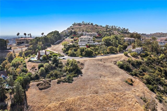 10262 St Cloud, North Tustin, CA 92705