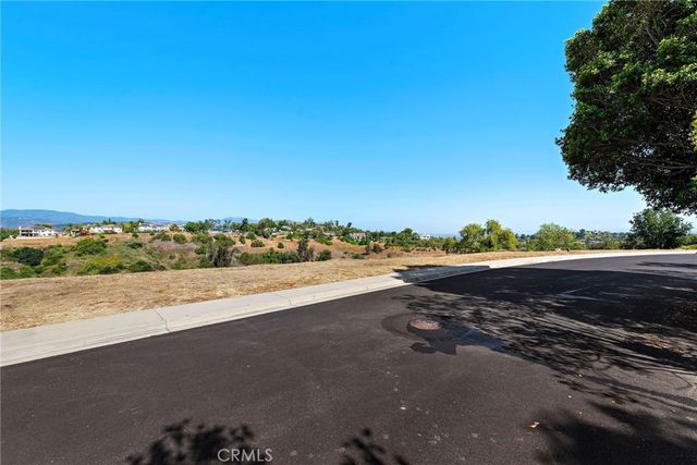 10262 St Cloud, North Tustin, CA 92705