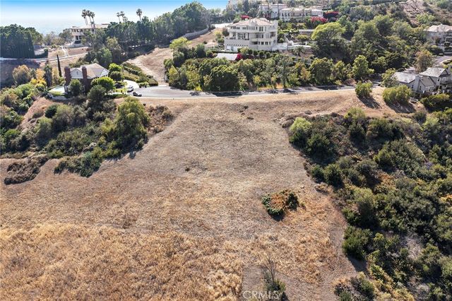 10262 St Cloud, North Tustin, CA 92705