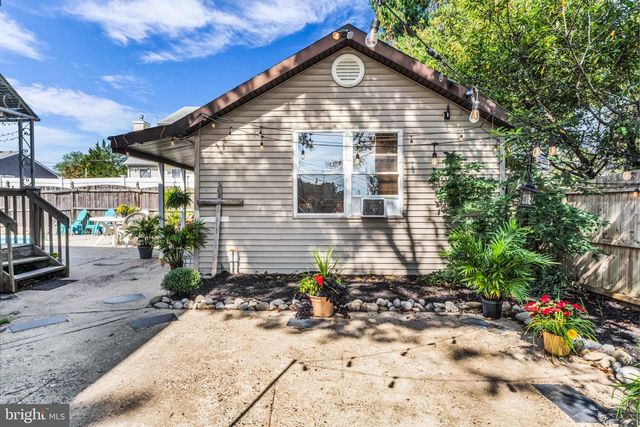 836 BEACH AVE, Beachwood, NJ 08722