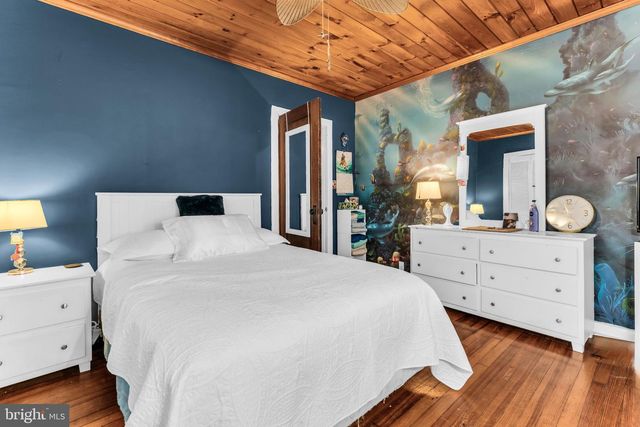 836 BEACH AVE, Beachwood, NJ 08722