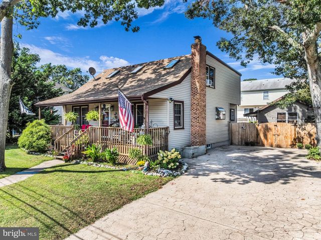 836 BEACH AVE, Beachwood, NJ 08722