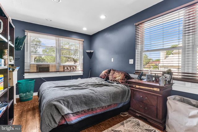 836 BEACH AVE, Beachwood, NJ 08722