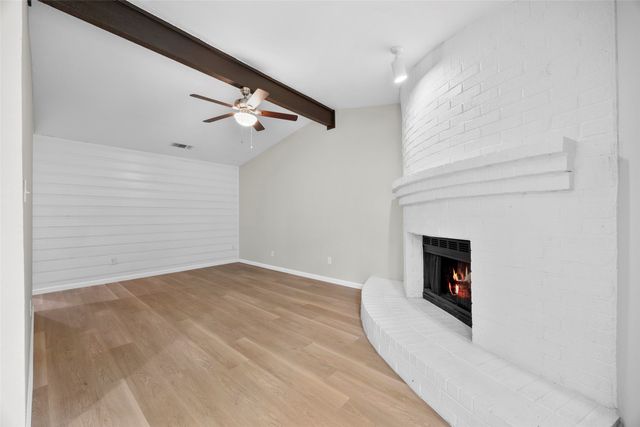 6219 Kelly Elliott Road, Arlington, TX 76001